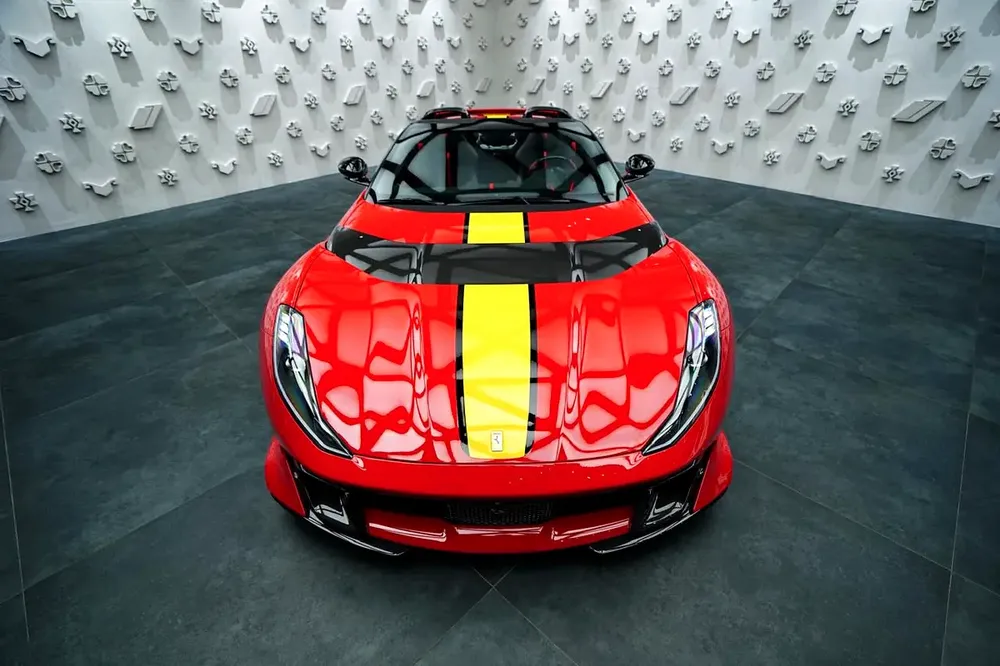 Ferrari 812 Competizione Aperta - Image 13