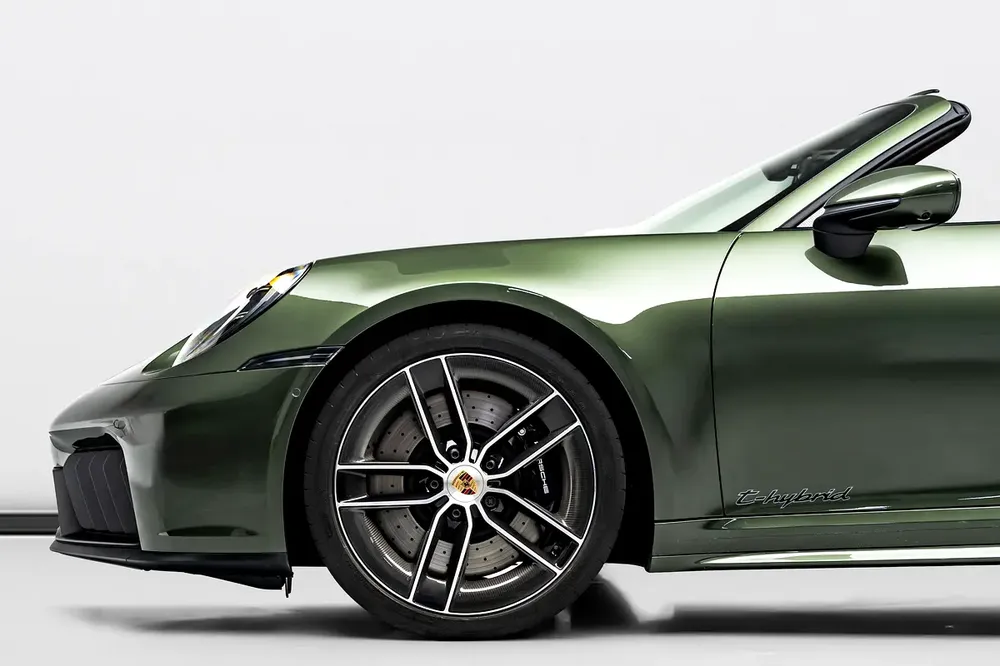 2025 Porsche 911 Targa 4 GTS, 2027 Porsche Warranty, Paint To Sample, Low KM, GCC - Image 7