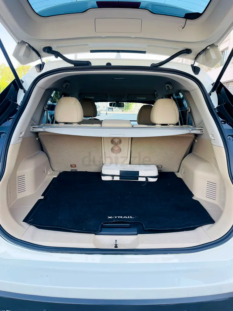 Nissan X-Trail 2022 GCC, Perfect Condition, Personal Car, 4x4, Push Start - Image 9