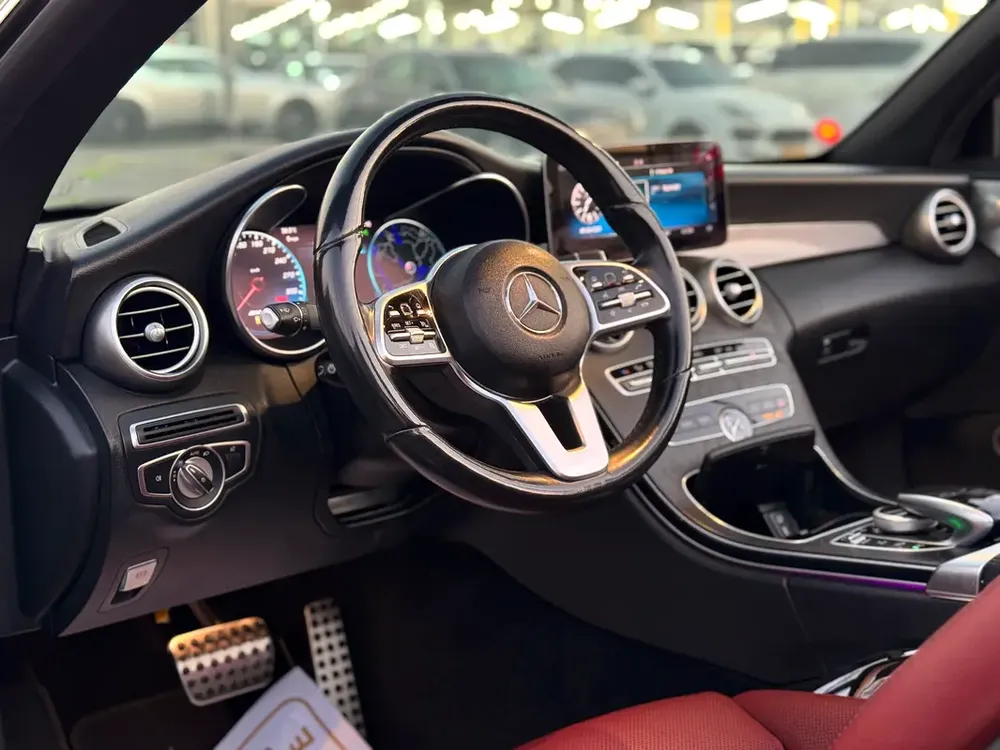 Mercedes C300 convertible soft top usa imported with perfect condition - Image 9