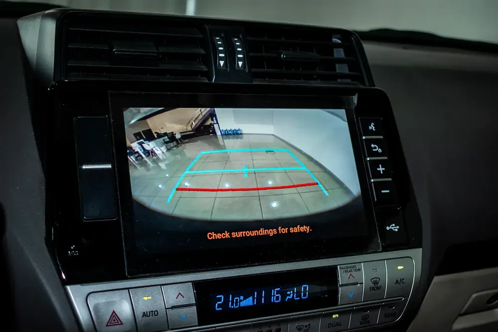 1 YR WARRANTY | 4.0 GXR | AED 1650 PM | GCC - Image 12