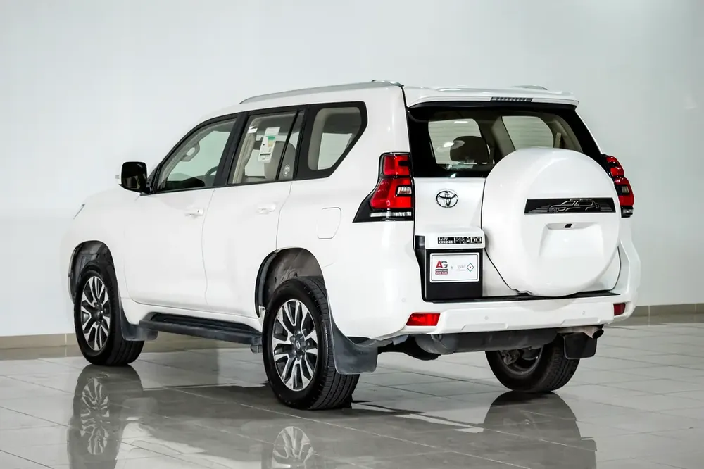 1 YR WARRANTY | 4.0 GXR | AED 1650 PM | GCC - Image 6