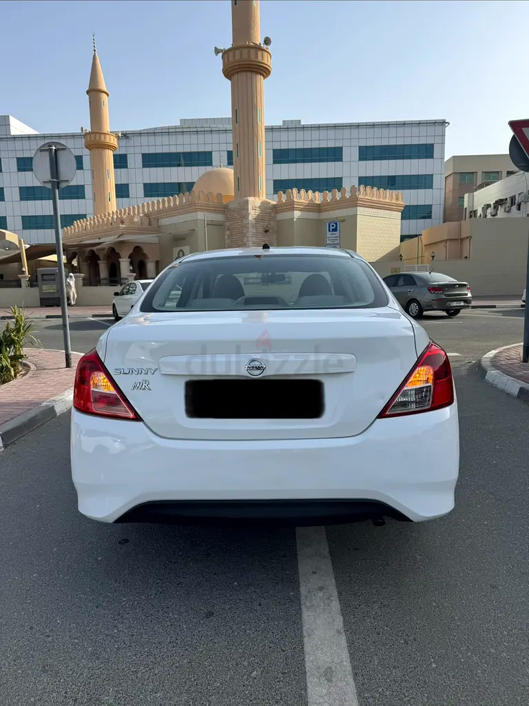 Nissan Sunny 2020 GCC Manual Gear - Image 5