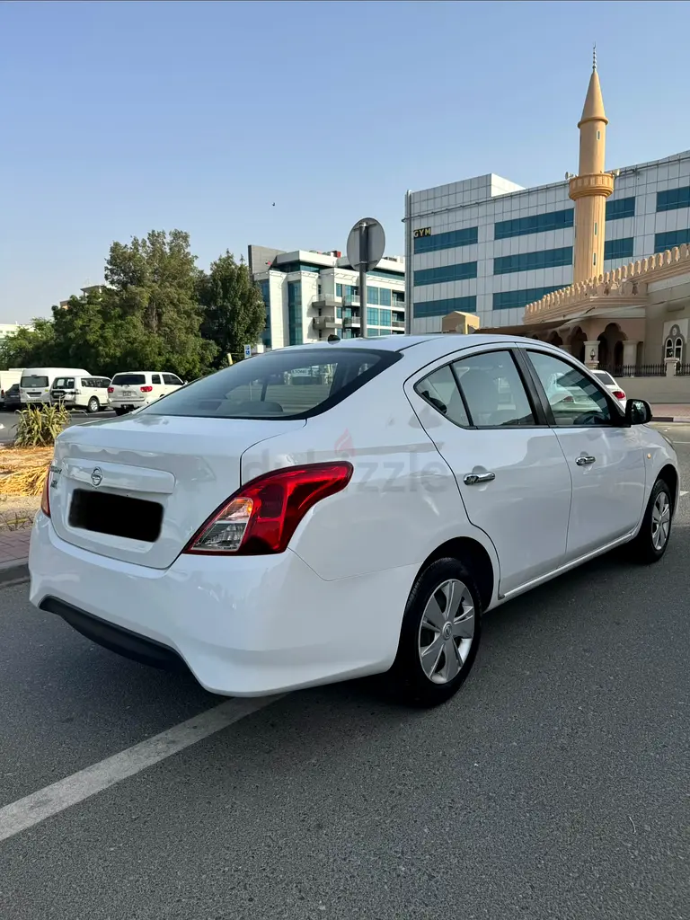 Nissan Sunny 2020 GCC Manual Gear - Image 6
