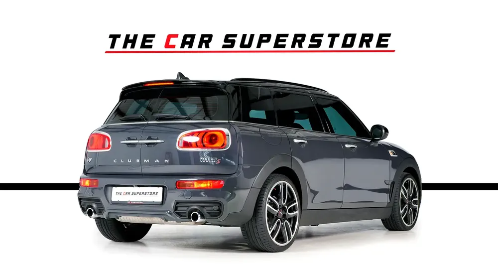 Mini Clubman Cooper S JCW | GCC | Mint Condition | Service History With Agency | Low Millage - Image 8