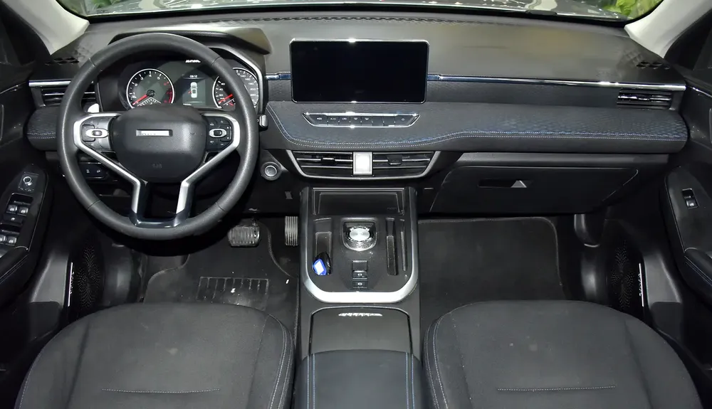 AED 563 EMi for 5Yrs | Haval Jolion ( 2023 Model ) in Silver Color GCC Specs - Image 11