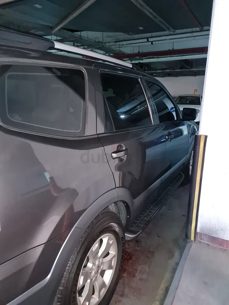 Dependable 7 Seater Kia Mohave - Image 4