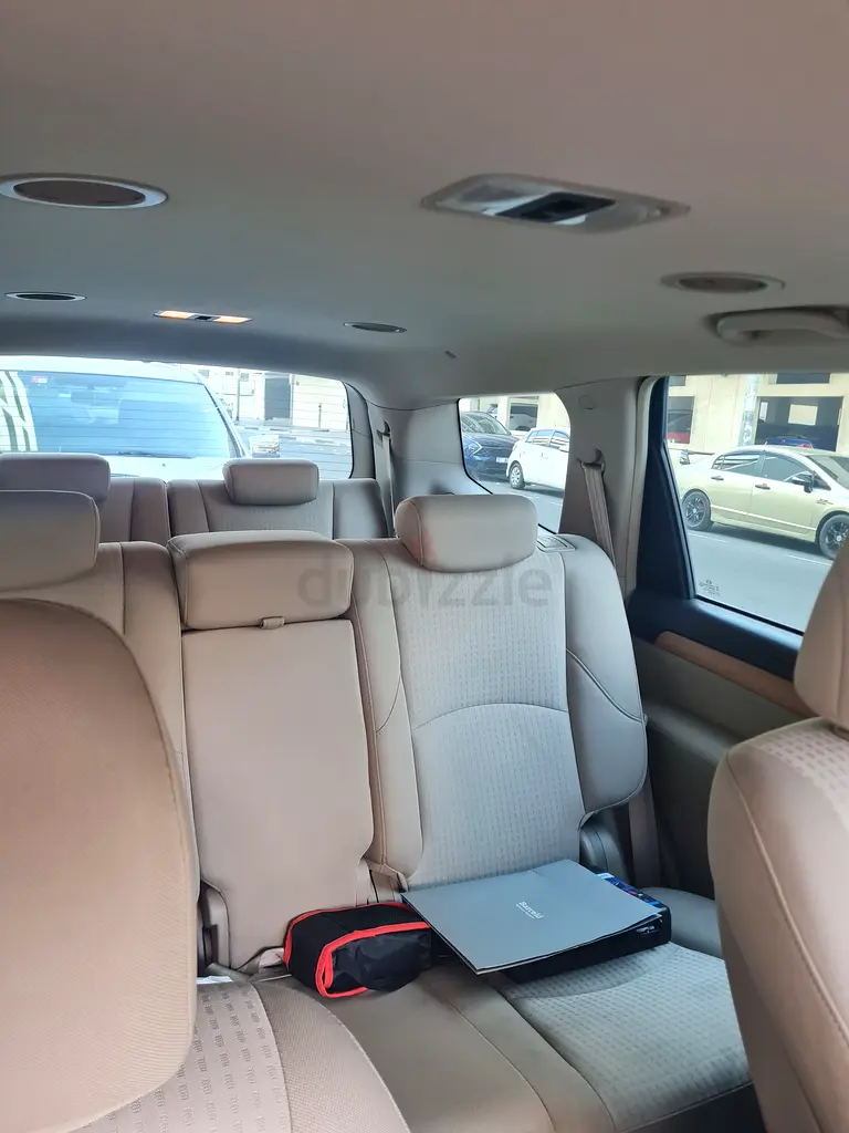 Dependable 7 Seater Kia Mohave - Image 5