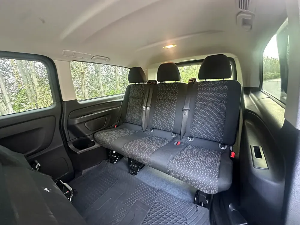 2025 Mercedes-Benz Vito Tourer 114 CDI | Diesel 2.0L | Low KM | Excellent Condition - Image 11