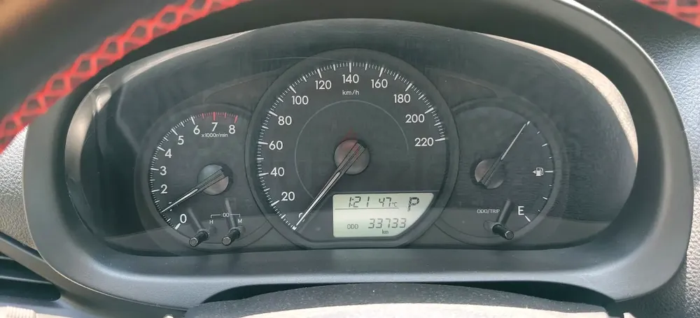 Toyota Yaris 2021 E | GCC Specs | Low Mileage | Excellent Condition - Image 5