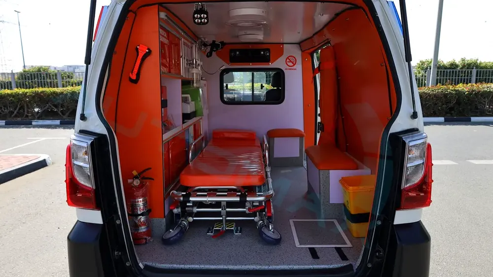 2025 CMC Veryca Panel Van ( AMBULANCE ) 1.5L RWD GCC 0Km With 3 Years Or 100,000 Km Warranty - Image 15