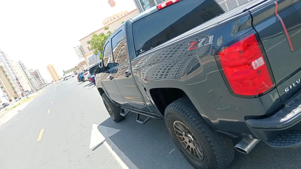 Chevrolet Silverado LTZ 2018 GCC Specs Lady Driven - Image 8