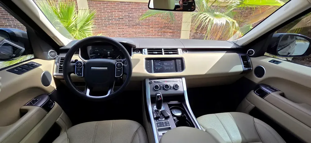 2016-Range Rover Sport HSE-Excellent Condition-Full Service History-Bank Finance Available - Image 9