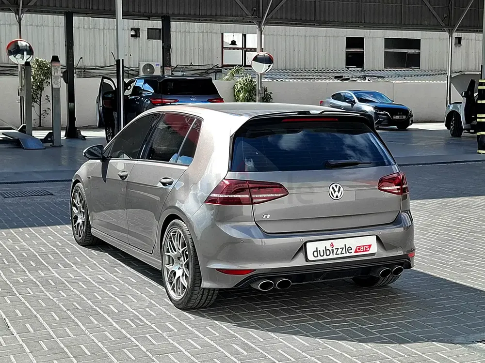 AED 2125/month | 2015 Volkswagen Golf  | GCC Specs | Ref#408779 - Image 8
