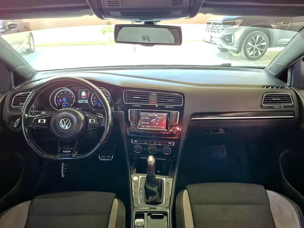 AED 2125/month | 2015 Volkswagen Golf  | GCC Specs | Ref#408779 - Image 9
