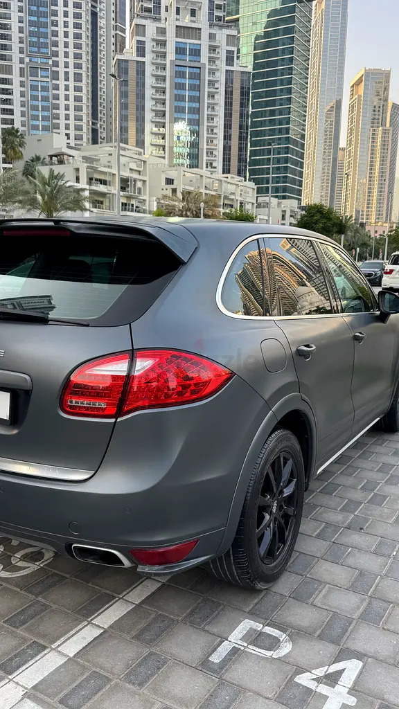 Porsche Cayenne 2013 | GCC Specs | V6 - Image 4