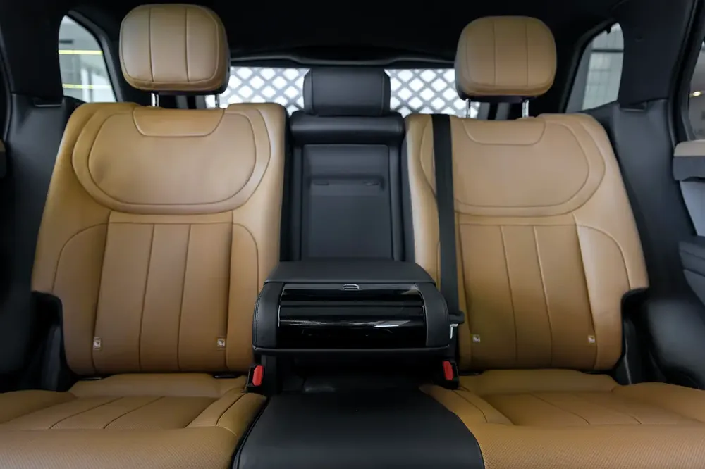 Range Rover | Sport | P400 Dynamic HSE | GCC Specs | Al-Tayer Warranty | 2023 - Image 14