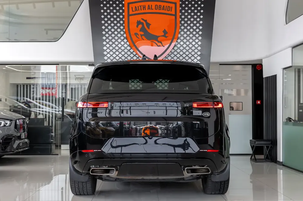 Range Rover | Sport | P400 Dynamic HSE | GCC Specs | Al-Tayer Warranty | 2023 - Image 5