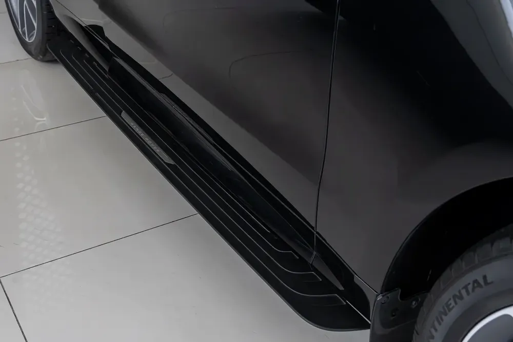 Range Rover | Sport | P400 Dynamic HSE | GCC Specs | Al-Tayer Warranty | 2023 - Image 9