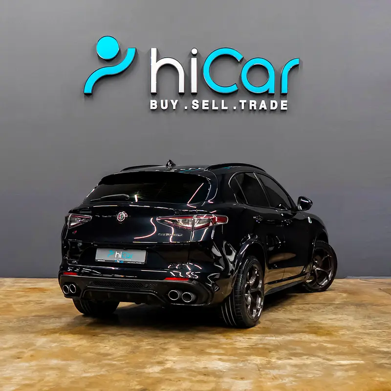 2,874 P.M • 0% Downpayment • Alfa Romeo Stelvio Quadrifoglio • 1 Year Warranty - Image 4