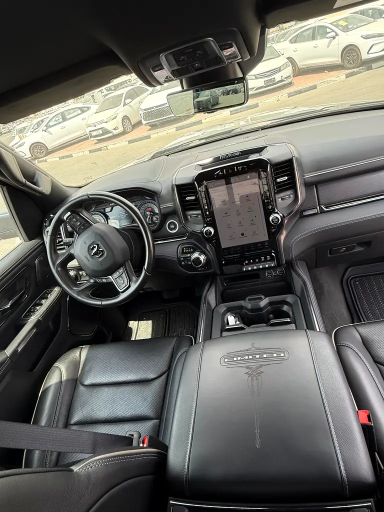 2022 RAM 1500 Limited - American Specs - GCC Ready - Image 15