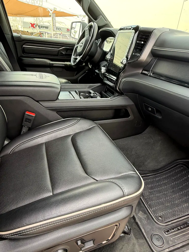 2022 RAM 1500 Limited - American Specs - GCC Ready - Image 16