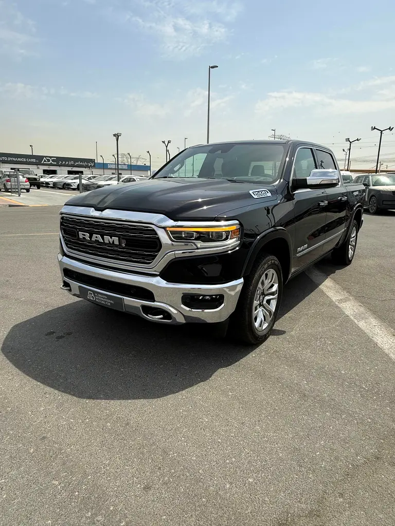 2022 RAM 1500 Limited - American Specs - GCC Ready - Image 4