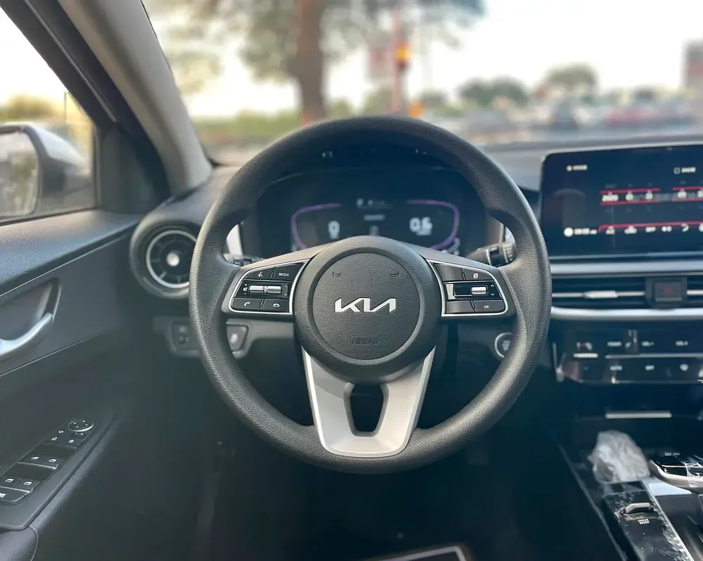 2025 Kia K3 - Chinese Specs Fuel Economy with 1.5L Engine - Image 9