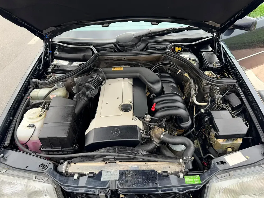 Mercedes Benz E320 1995 79,000km only - Helios Interior - Japan Import - Clean Title - Image 16
