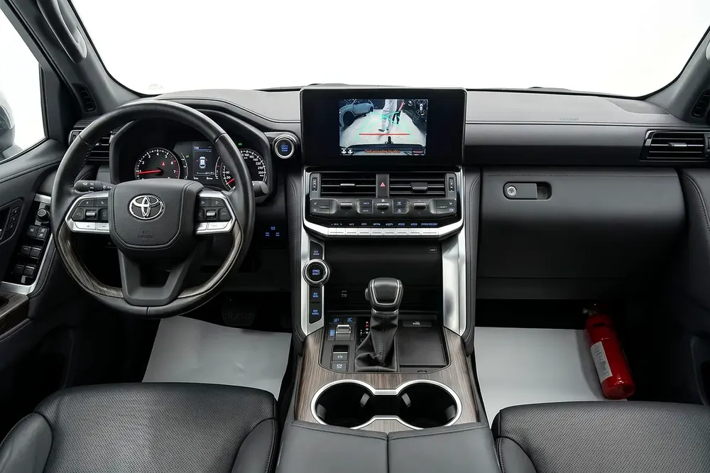 Toyota Land Cruiser VXR 2023 l V6 l AED 5,483 Monthly l 0% Downpayment - Image 10