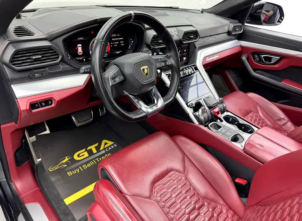 2019 Lamborghini Urus, Full Service History, Fully Loaded, Excellent Condition, GCC - Image 10