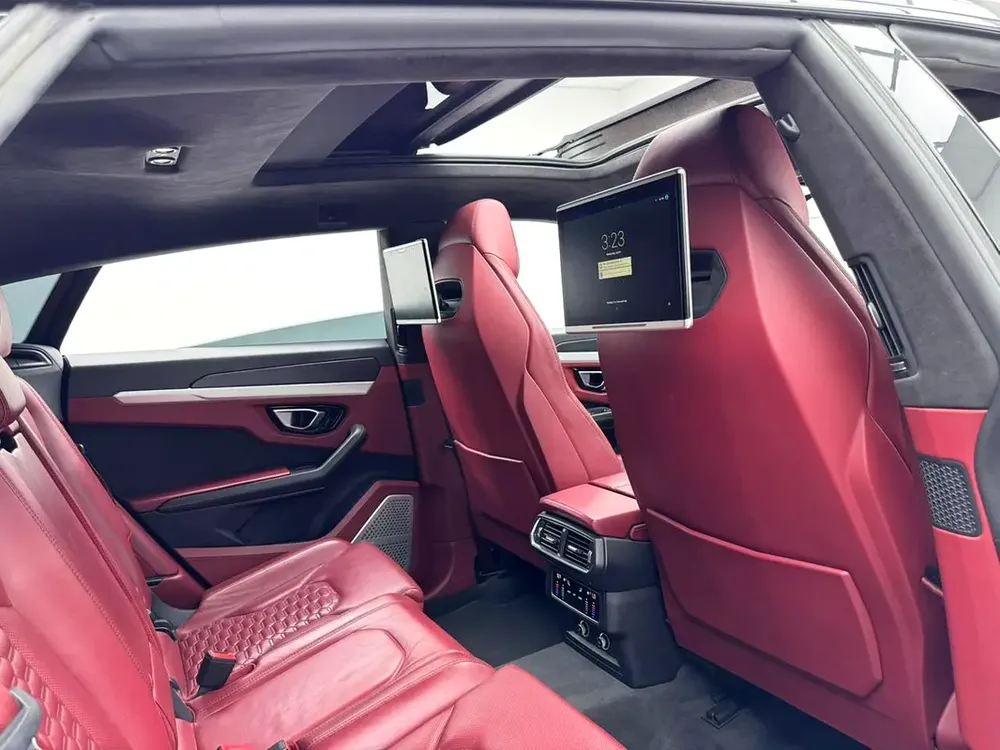 2019 Lamborghini Urus, Full Service History, Fully Loaded, Excellent Condition, GCC - Image 17