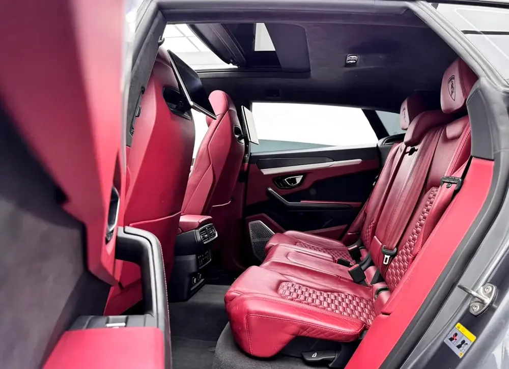 2019 Lamborghini Urus, Full Service History, Fully Loaded, Excellent Condition, GCC - Image 18