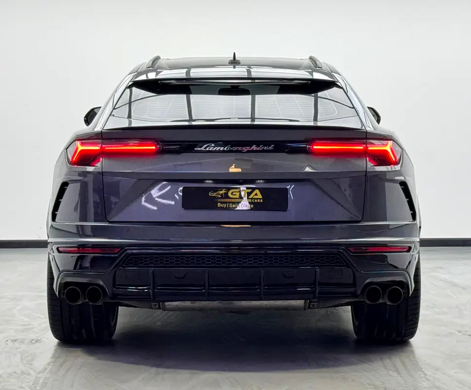 2019 Lamborghini Urus, Full Service History, Fully Loaded, Excellent Condition, GCC - Image 5