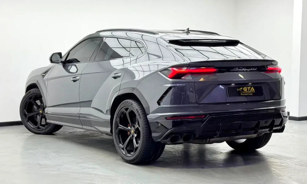 2019 Lamborghini Urus, Full Service History, Fully Loaded, Excellent Condition, GCC - Image 6