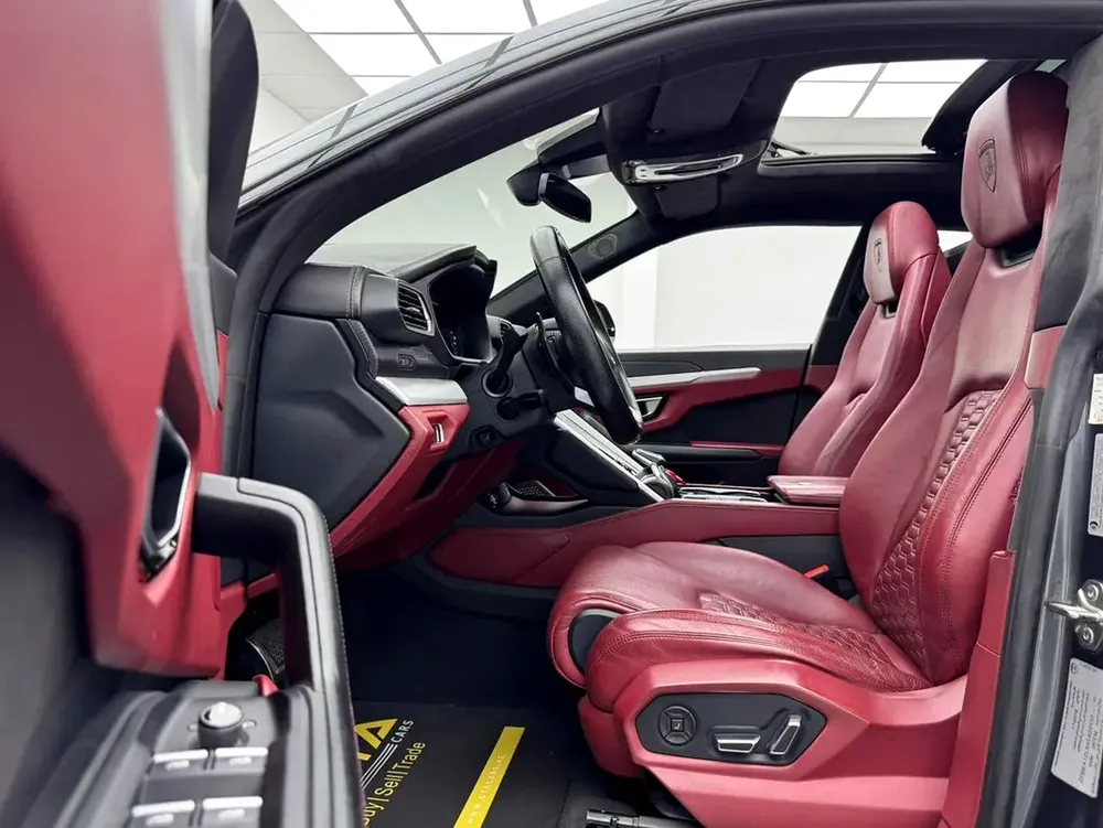 2019 Lamborghini Urus, Full Service History, Fully Loaded, Excellent Condition, GCC - Image 8