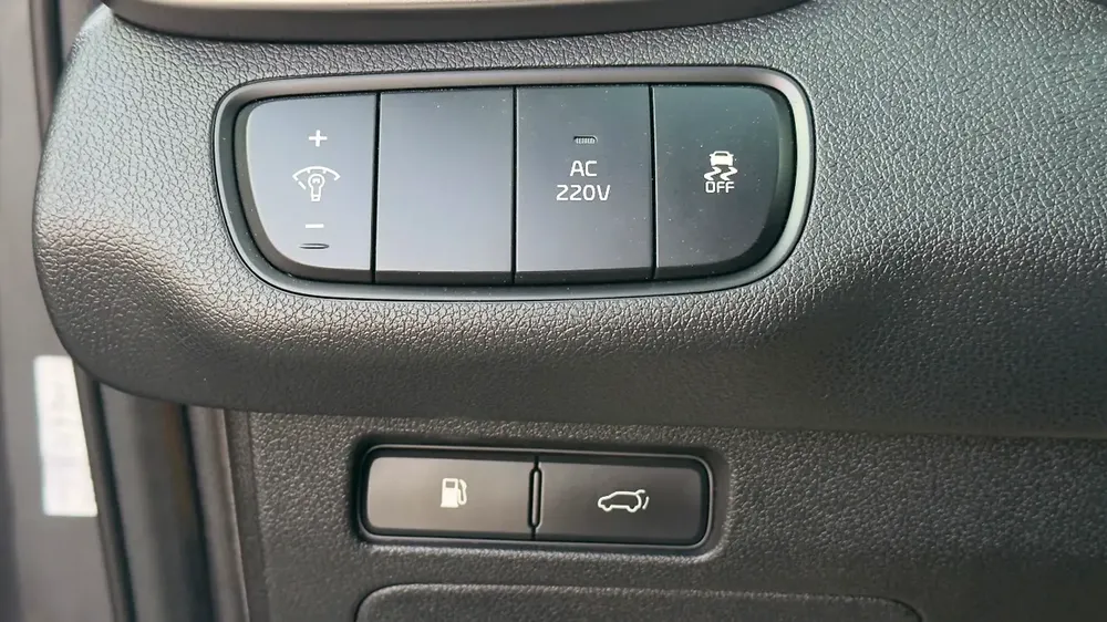Kia Sorento 2015 - Korean Specs - 2.0L Diesel - Image 16