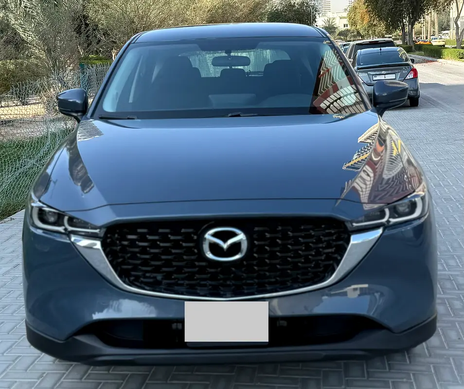 Awesome Mazda CX-5 Carbon Grey, 2025, GCC, Perfect Condition No Accident, No Respray - Image 5