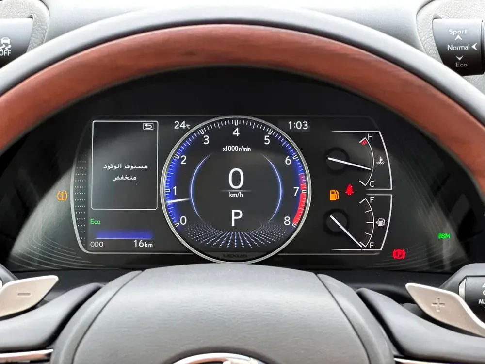 2025 LEXUS ES350 3.5L PANAROMIC ELITE GCC BRAND NEW 0KM - Image 7