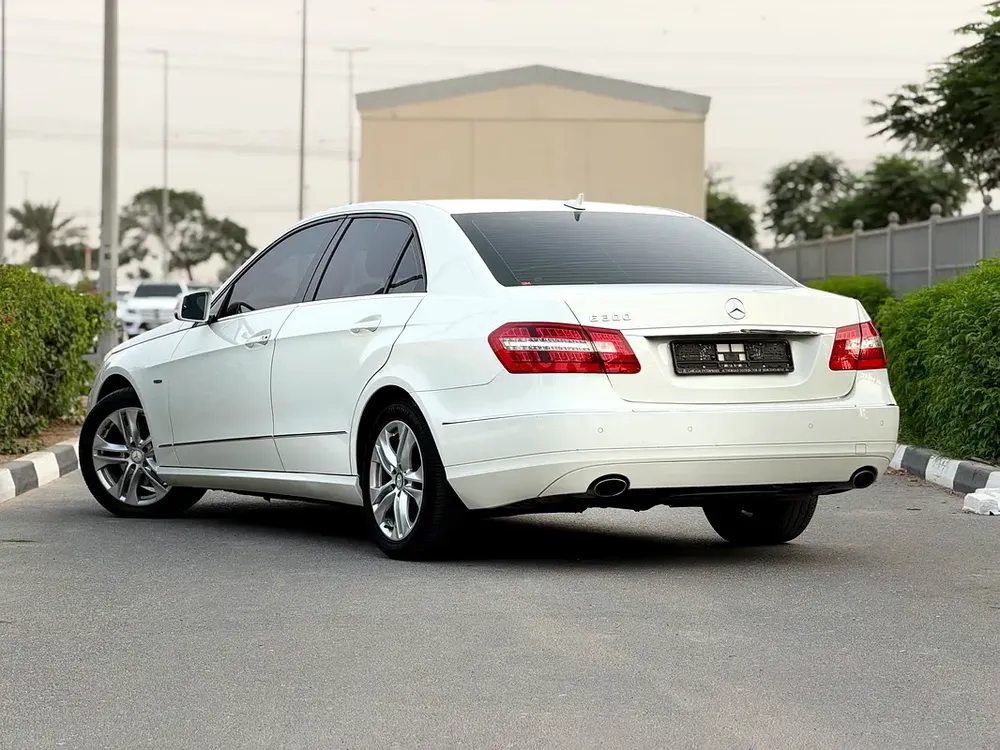 GCC PERFECT CONDITION (ORIGINAL PAINT ) (FIRST OWNER) LOW MILAGE - Image 5