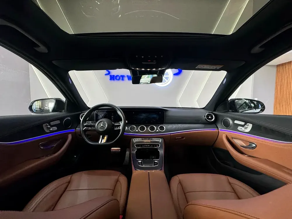 2023  - Mercedes-Benz E 300 GCC Specs - Pristine Condition - Image 10
