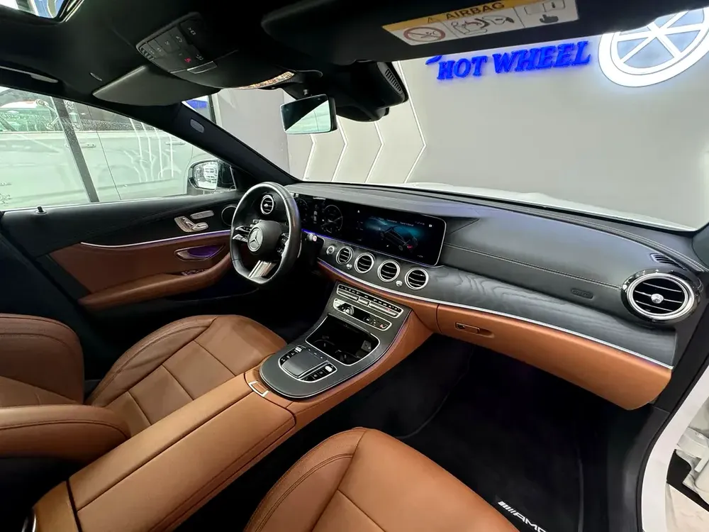 2023  - Mercedes-Benz E 300 GCC Specs - Pristine Condition - Image 8
