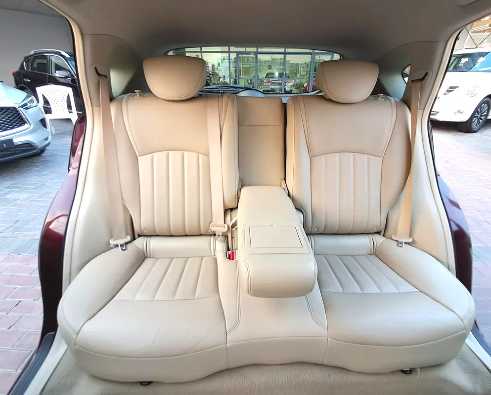 Infinite QX 50 Luxury (GCC) full options accident free single owner very well maintained - Image 13