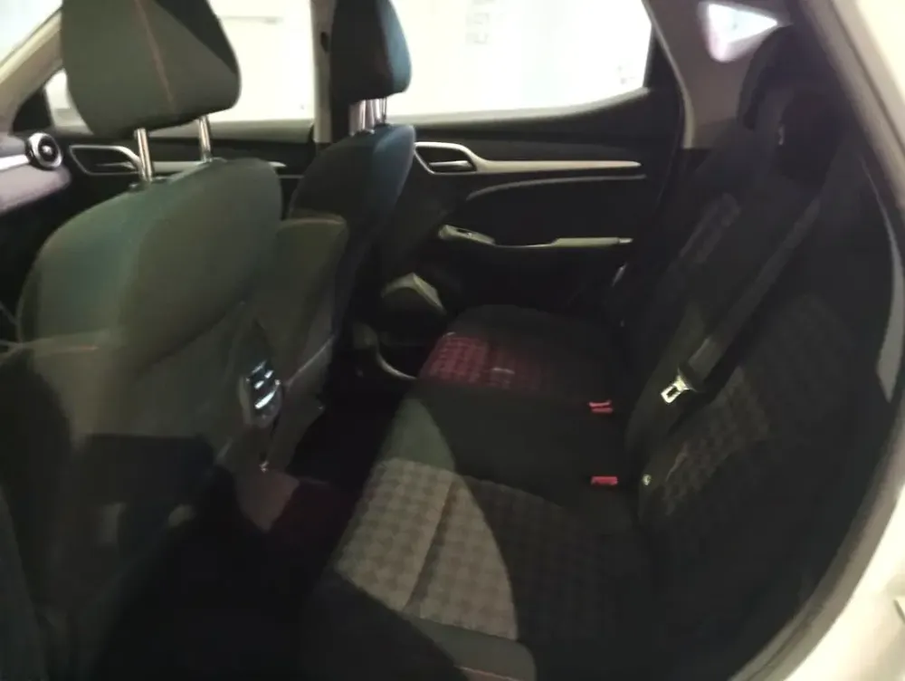 2023 Nissan Kicks SL - GCC Specs - Perfect Condition - Image 6