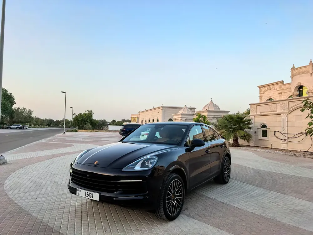PORSCHE CAYENNE 2021 FULL SERVICE HISTORY FROM DELAR GCC - Image 10