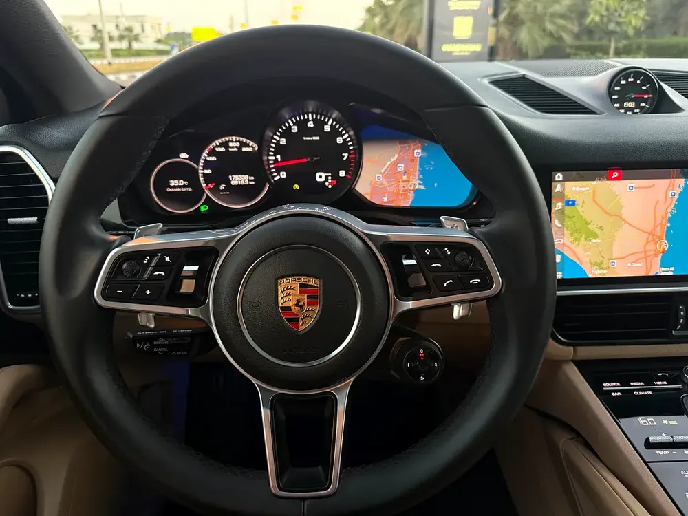 PORSCHE CAYENNE 2021 FULL SERVICE HISTORY FROM DELAR GCC - Image 8