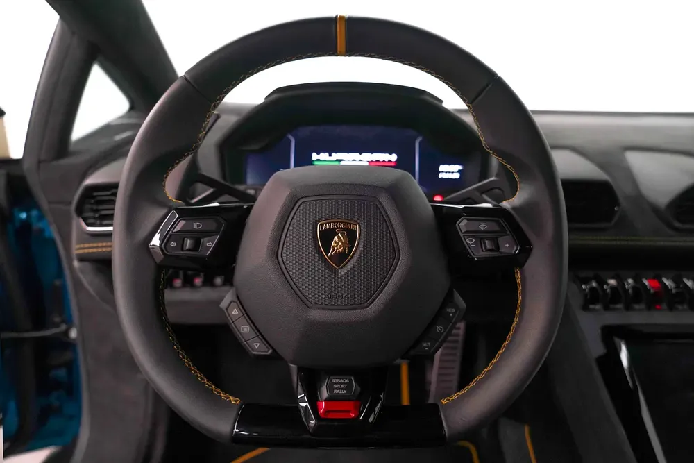 2024 LAMBORGHINI HURACAN STERRATO / GCC / WARRANTY AND SERVICE - Image 9