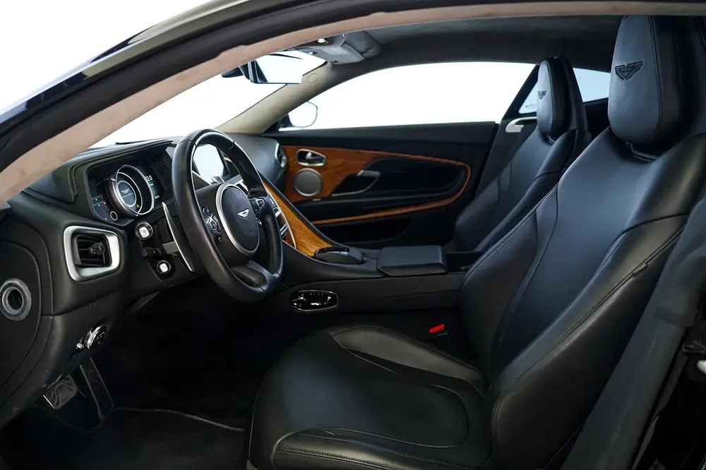 DB 11 V12 | WOOD TRIM INTERIOR | WARRANTY AVAILABLE - Image 8
