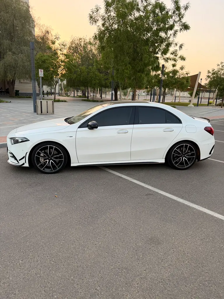 2020 Mercedes-Benz A-Class A 35 AMG | GCC Specs | Low Mileage - Image 8