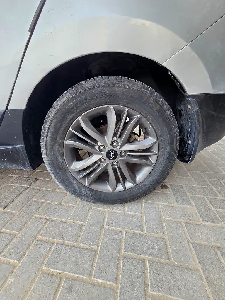 Hyundai Tucson Limited 2015 - GCC Specs - Image 8